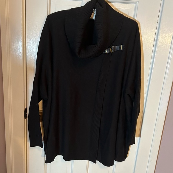 Calvin Klein Sweaters - EUC Calvin Klein Tunic/Poncho Sweater - Sz S/M
